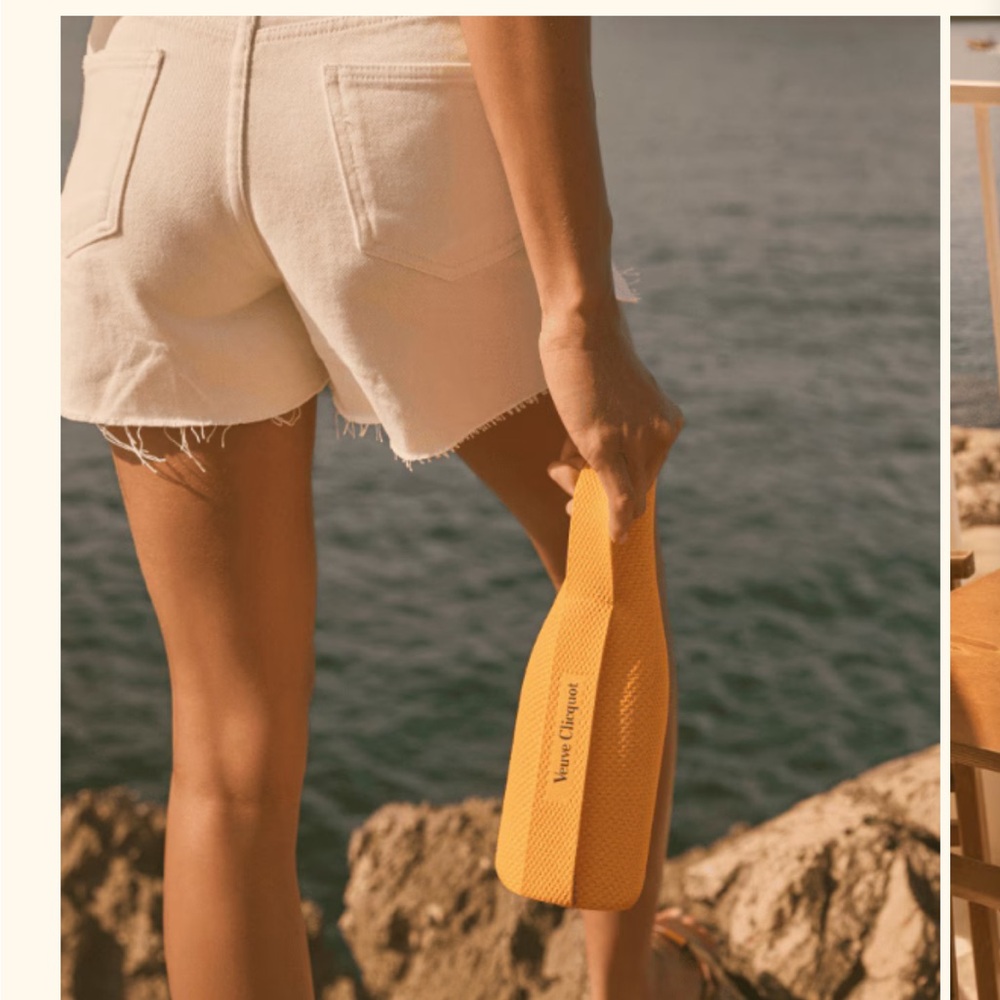 Veuve Clicquot Yellow Ice Jacket.